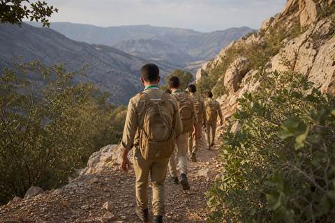 مسير كشفي في الجبال